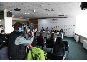 26 февраля состоялась пресс-конференция, приуроченная к проведению Этапов Кубка Мира FIS по фристайлу в дисциплинах – параллельный могул и лыжная акробатика в Казахстане, в городе Алматы